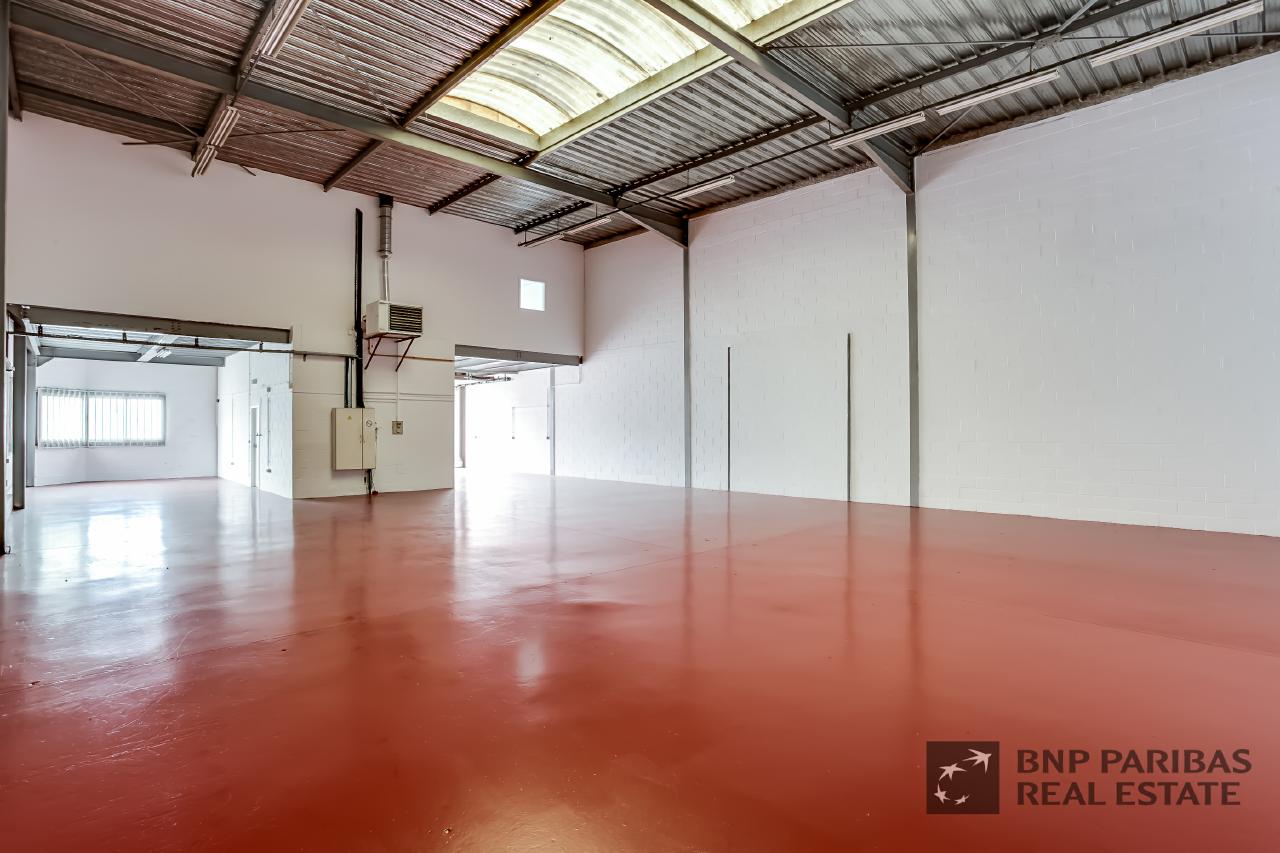 Local d'activité Villejuif 370m² Location local d'activité Villejuif Val-de-Marne OLACT2315174 4